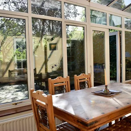 Apartamento Elegant 2 Bedroom Coach House Dublín