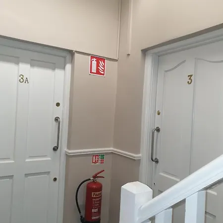 Double Bedroom 3*