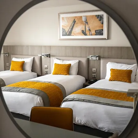 Maldron Smithfield Hotel 4*