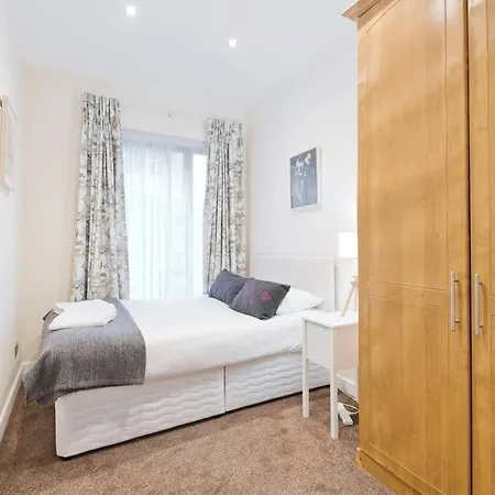 Captivating 2-bed In 1 Дублин