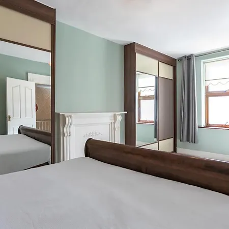 דירה City Luxury Townhouse *