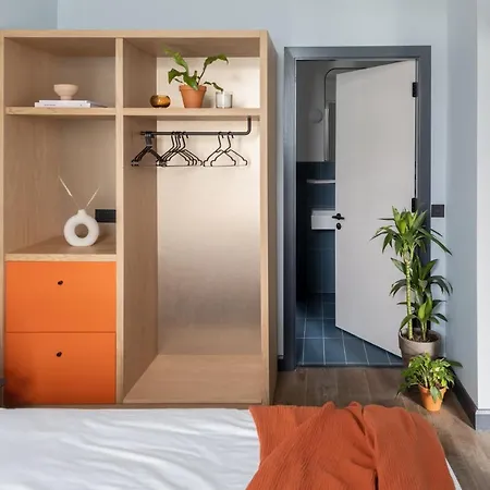 Beckett Locke Aparthotel 4*