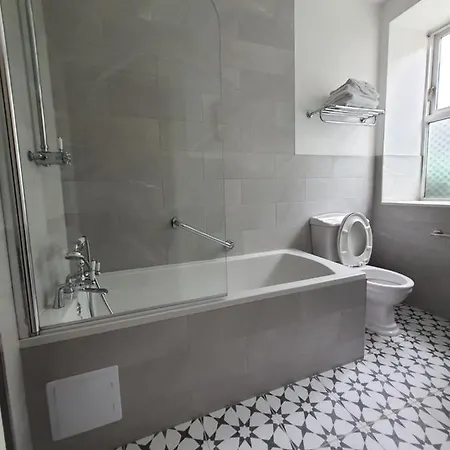 Butlers Townhouse Гостевой дом Дублин