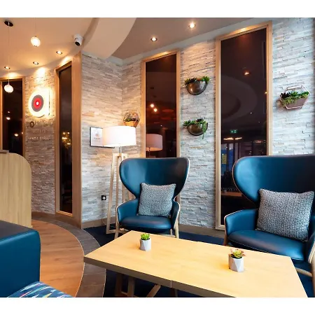 Point A Parnell Street 3*