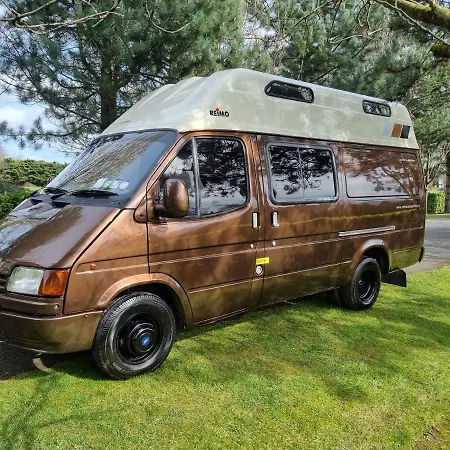 Retro Camper Hire *