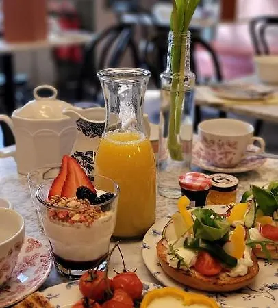 بيمبروك تاون هاوس 4*