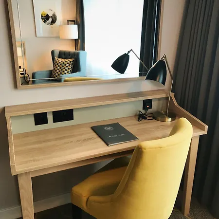 Hotel Mespil 4*