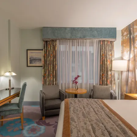 Hotel Crowne Plaza Dublin Airport By Ihg Santry
