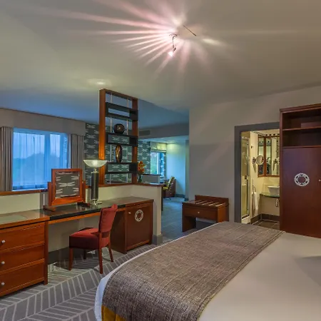 Crowne Plaza Dublin Airport By Ihg 4*