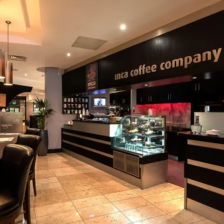 Hotel Crowne Plaza Dublin Airport By Ihg 4*