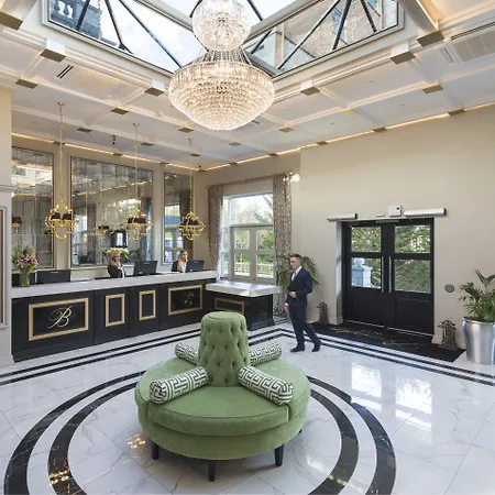 Bonnington & Leisure Centre 4* Dublin