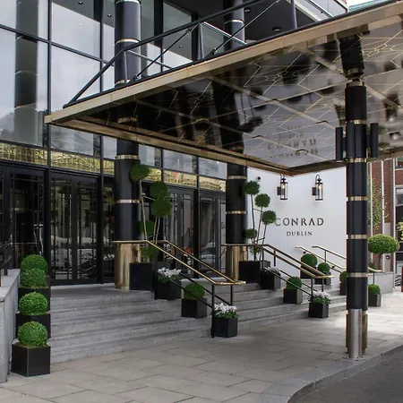 Hotel Conrad