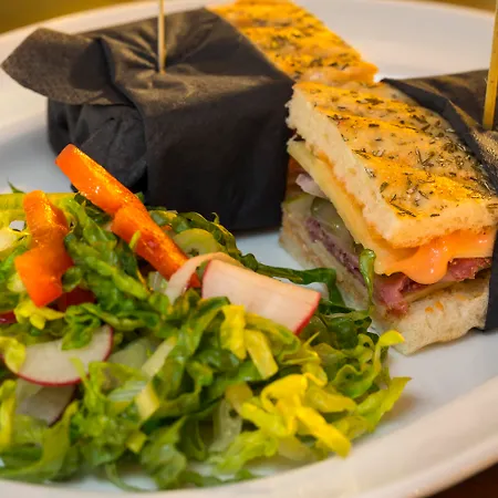 Hotel Bonnington & Leisure Centre Dublin