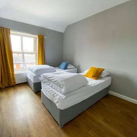 Leevin Mountjoy Hostal