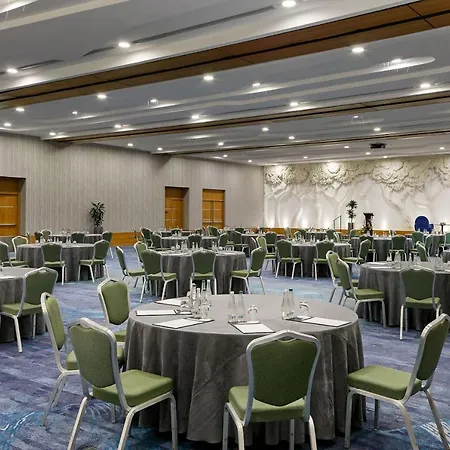 Hotel Crowne Plaza Dublin Airport By Ihg 4*