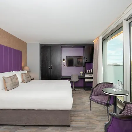 Hotel The Trinity