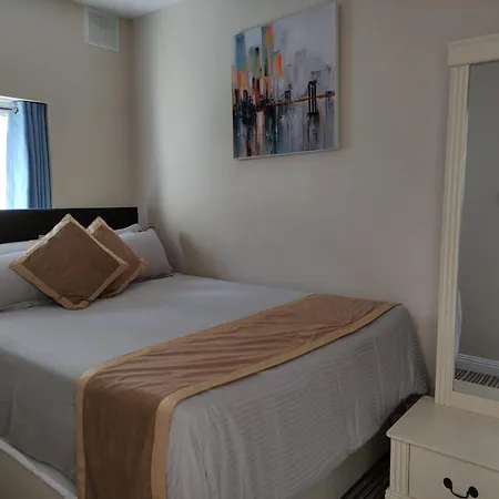 Guest house Double Bedroom