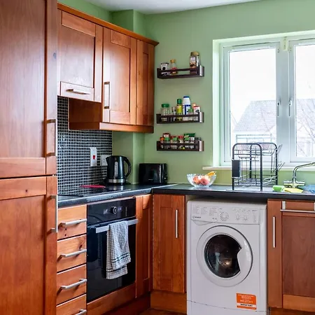 Orchard Way, Shared With An Amazing Double Bedroom With Ensuite Privatunterkunft *