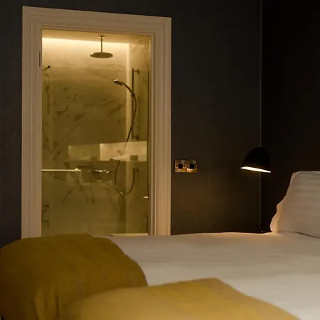 Premier Dublin, Leeson Street Apartment