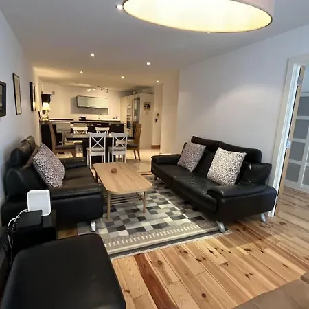 Apartment Sir John Rodgerson *