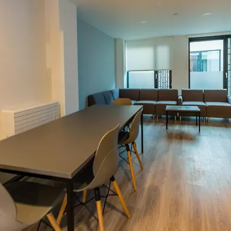 Destiny Student - Ardee Point Apartment *