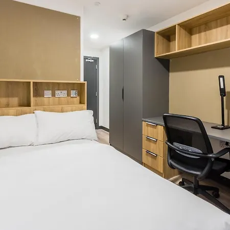 Destiny Student - Ardee Point Apartment *