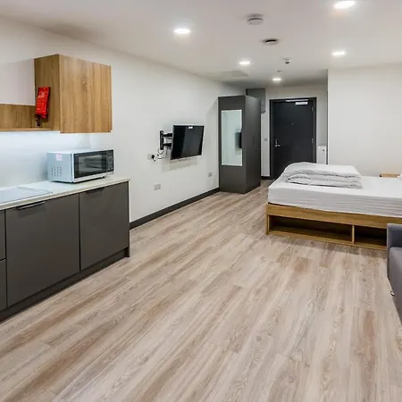 Destiny Student - Ardee Point Apartment *
