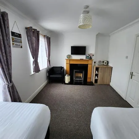 Bright Elegant Park View Homestay Dublin