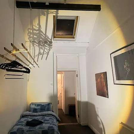 Charming Central House Apartment *