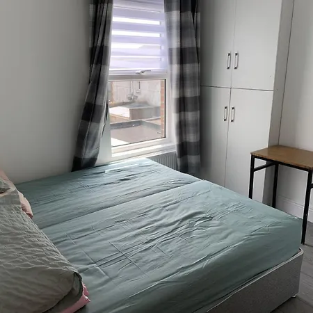 Budget En-suite * Dublin