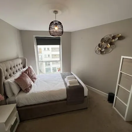 The Smithfield 3 Bed Lägenhet *