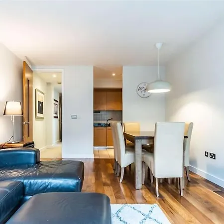Lägenhet Grand Canal 2 Bedroom Flat