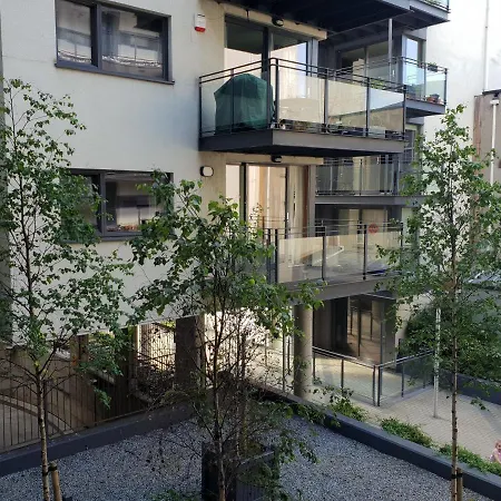 Secluded And Spacious 公寓