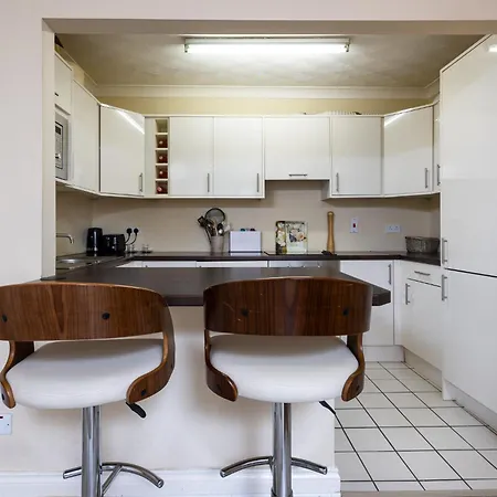 Apartmán Fantastic 2bd In The Location In *