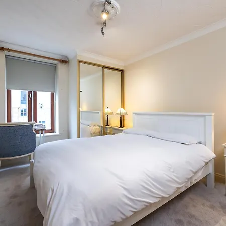 Apartmán Fantastic 2bd In The Location In *