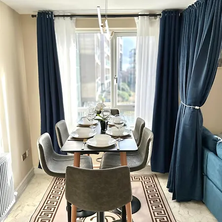 Appartamento Modern 2bedroom Oasis Near Centre & Airport *