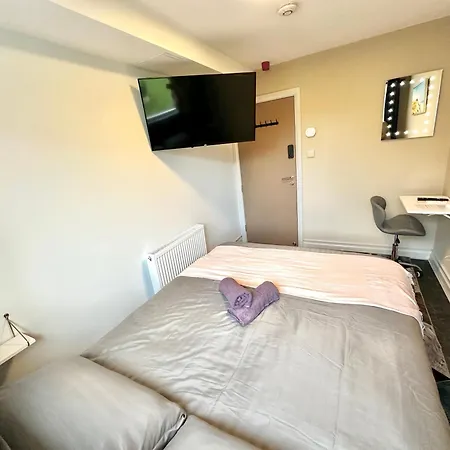Modern 2bedroom Oasis Near Centre & Airport Appartamento Dublino