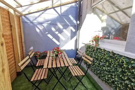 Apartmán Private Patio Reliable Fast Wifi *