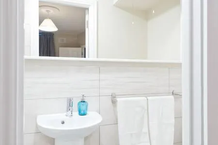 Cosy 1bed With Nice Patio And Fast Wifi F1 Apartment *