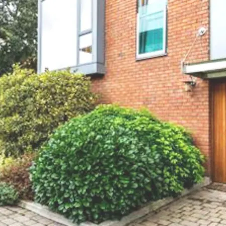 Lovely 2 Bedroom In Exclusive Development. Apartamento
