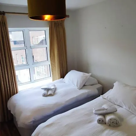 Spacious Centre - O'connell Street Area アパート