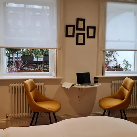 Apartment Pembroke Guest *