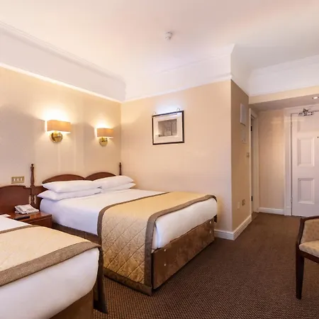 فندق Wynn's 3*