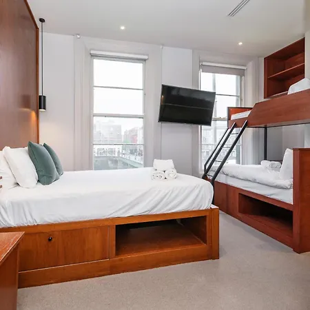 Hotel Templebar 4*