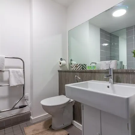 Guestready - Royal Canal Park Chic Getaway Апартаменты Дублин