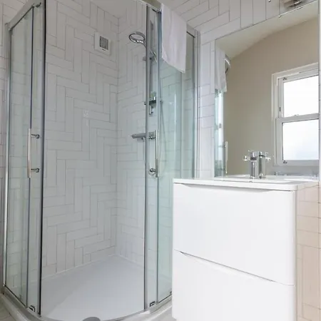 Guestready - Relax And Explore In Dundrum Penzion *
