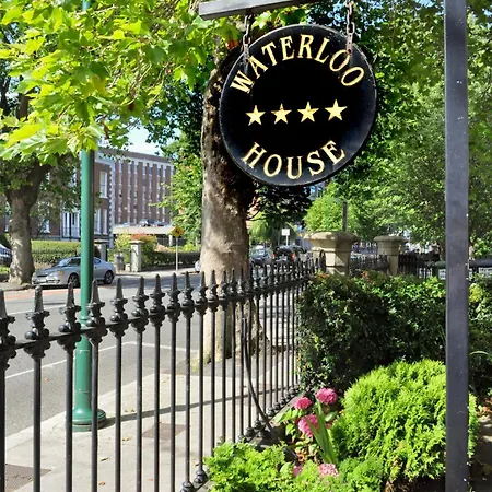 Hotell Waterloo Town House &