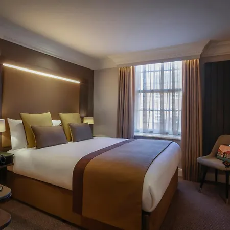 Ξενοδοχείο Belvedere Hotel, Centre 3*