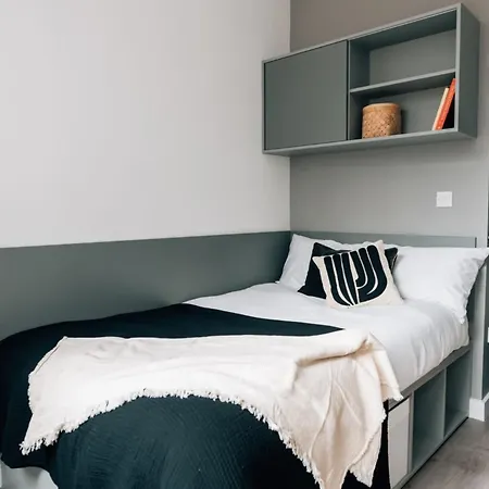 Apartment Point Campus In Docklands Dublin