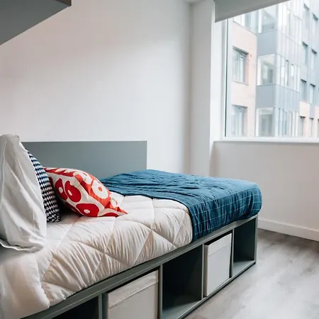 Point Campus In Docklands Apartment *